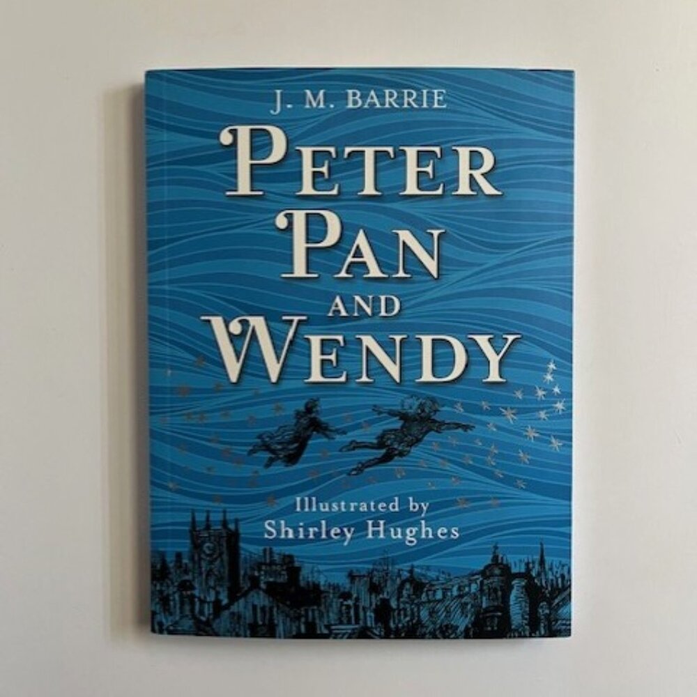 Peter Pan and Wendy by Shirley Hughes - Softcover